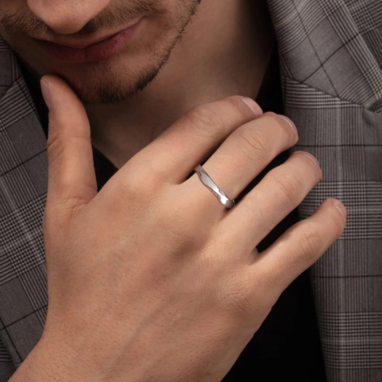 Vnox Open Mobius Ring for Men Women, Silver Color Simple Metal Adjustable Finger Ring, Unisex Jewelry Gift