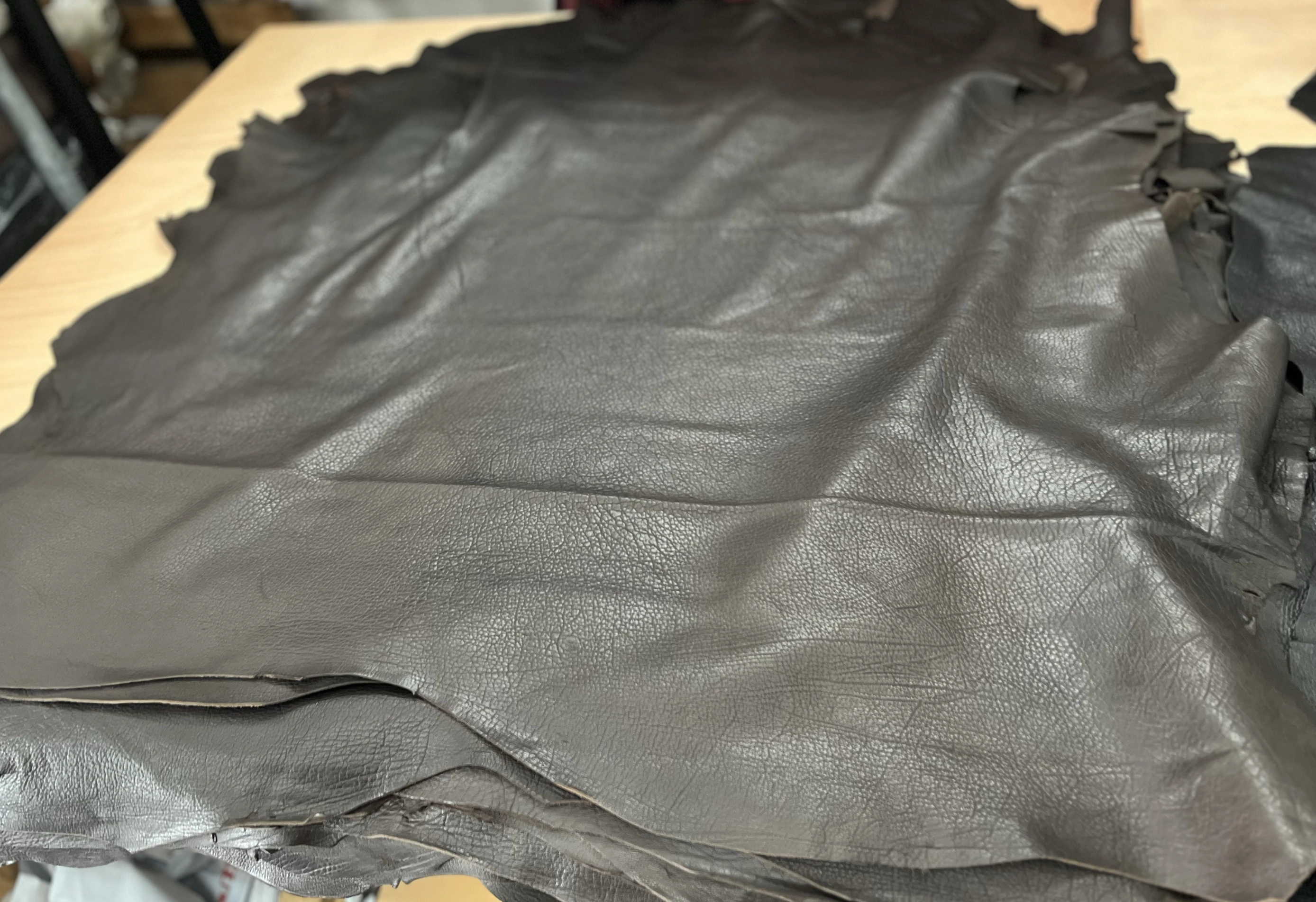 

Italian Maryam Full Vegetable-Tanned Deerskin 1.2-1.4mm Medium Soft