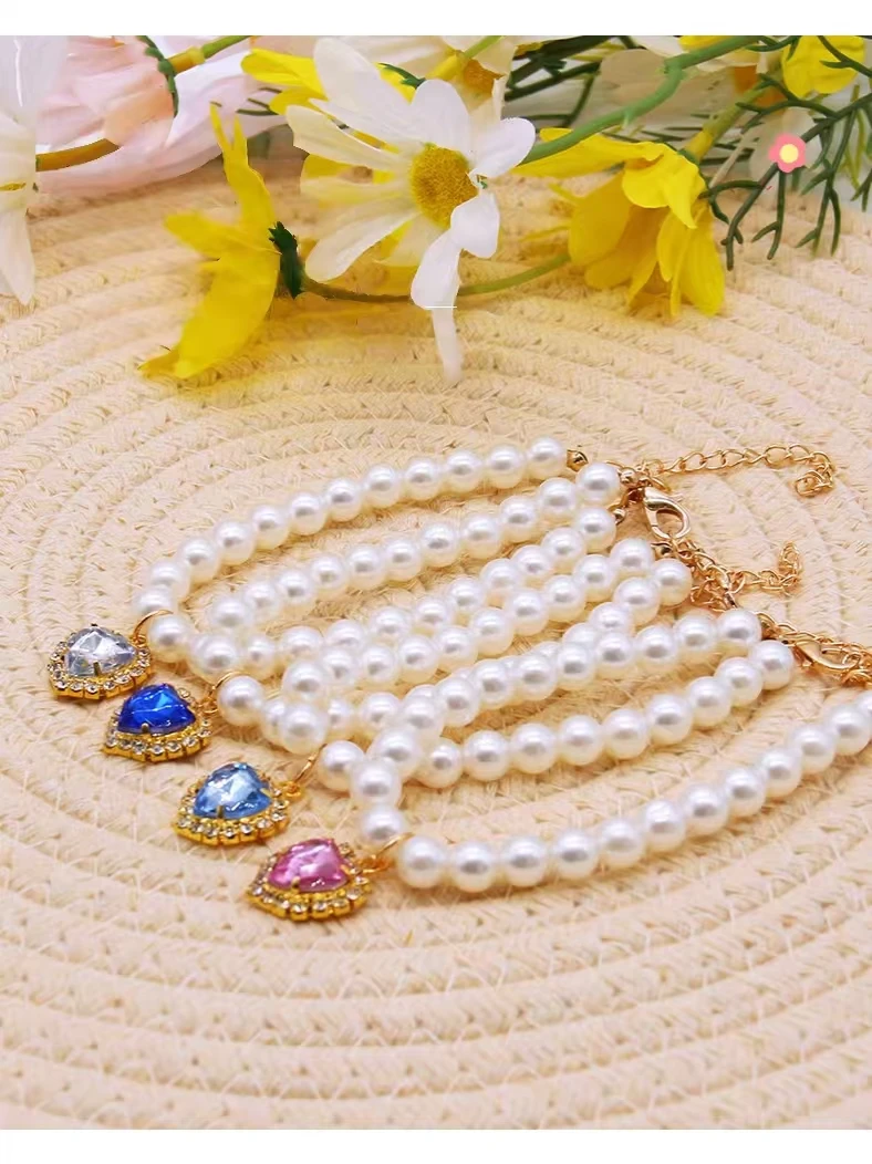 Cute Fashion Pet Supplies Cat Accessories Necklace Pearl Crystal Pet Collar Pearl Beaded Solid Crystal Pendant Pet Products