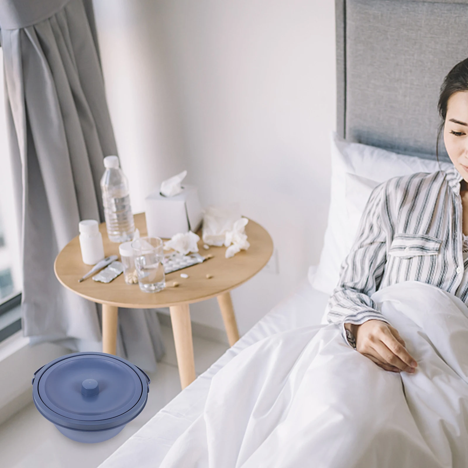 

Ergonomic Design Plastic Spittoon for Easy Cleaning - Stable Flat Base Urinal for Adults Kids Portable Potty Training Cup