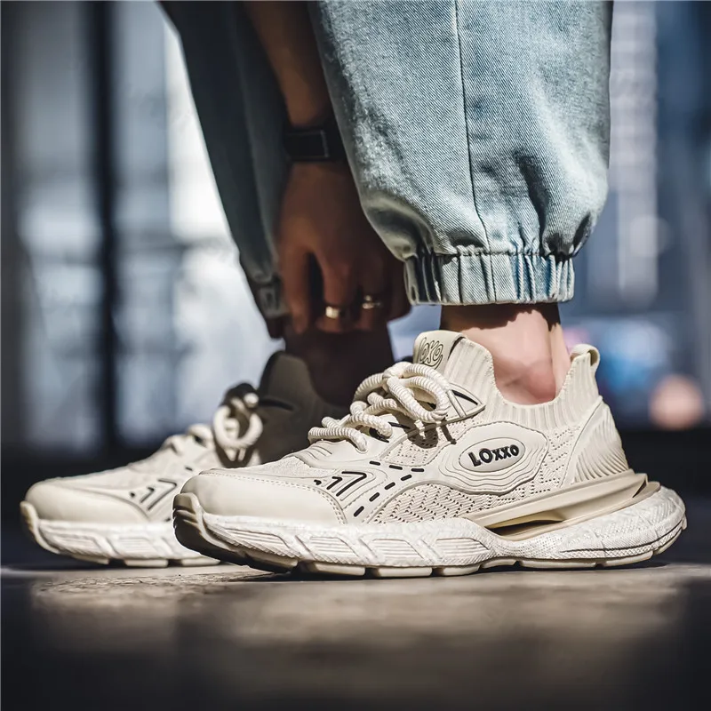 

2025 мужские летние новые дышащие спортивные кроссовки с сеткой Fly Weave, повседневные модные кроссовки на толстой подошве, удобные массивные кроссовки