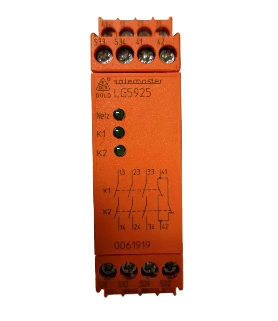 

DOLD safety relay LG5925 spot LG5925.48 /61 Dode 0061919 bargaining