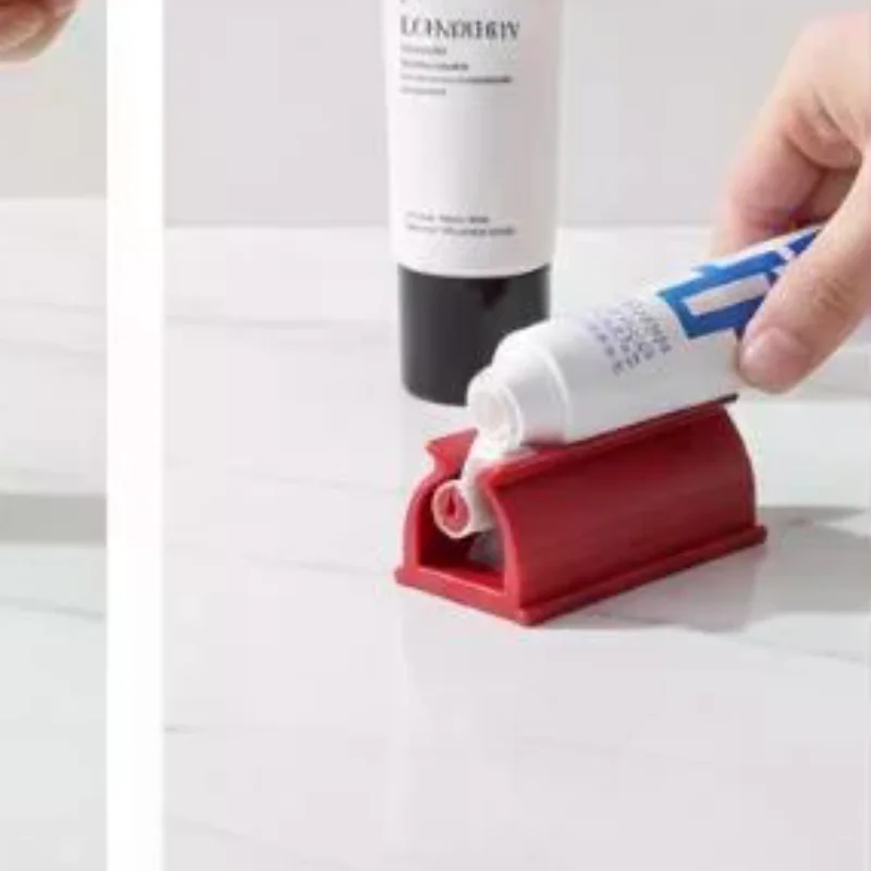 Manual Plastic Toothpaste Squeezer Waste Saving Easy Operation For Home Bath Use