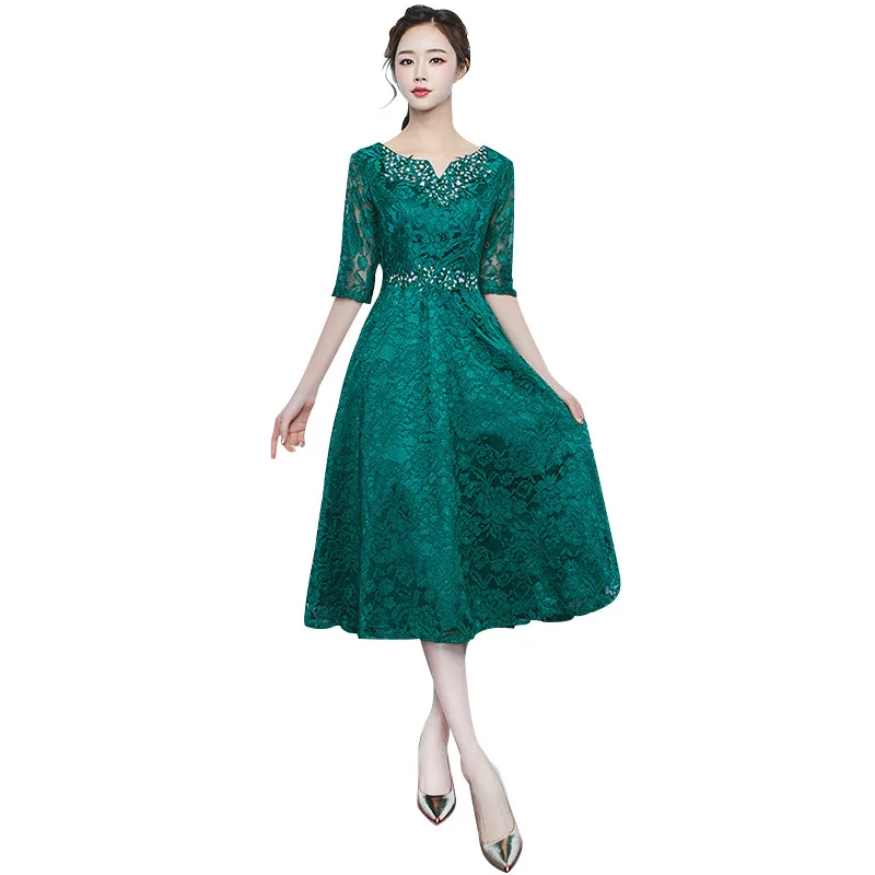 Elegant Lace Bridesmaid Dress Short Knee Lenfth Girls Evening Party Gown For Wedding