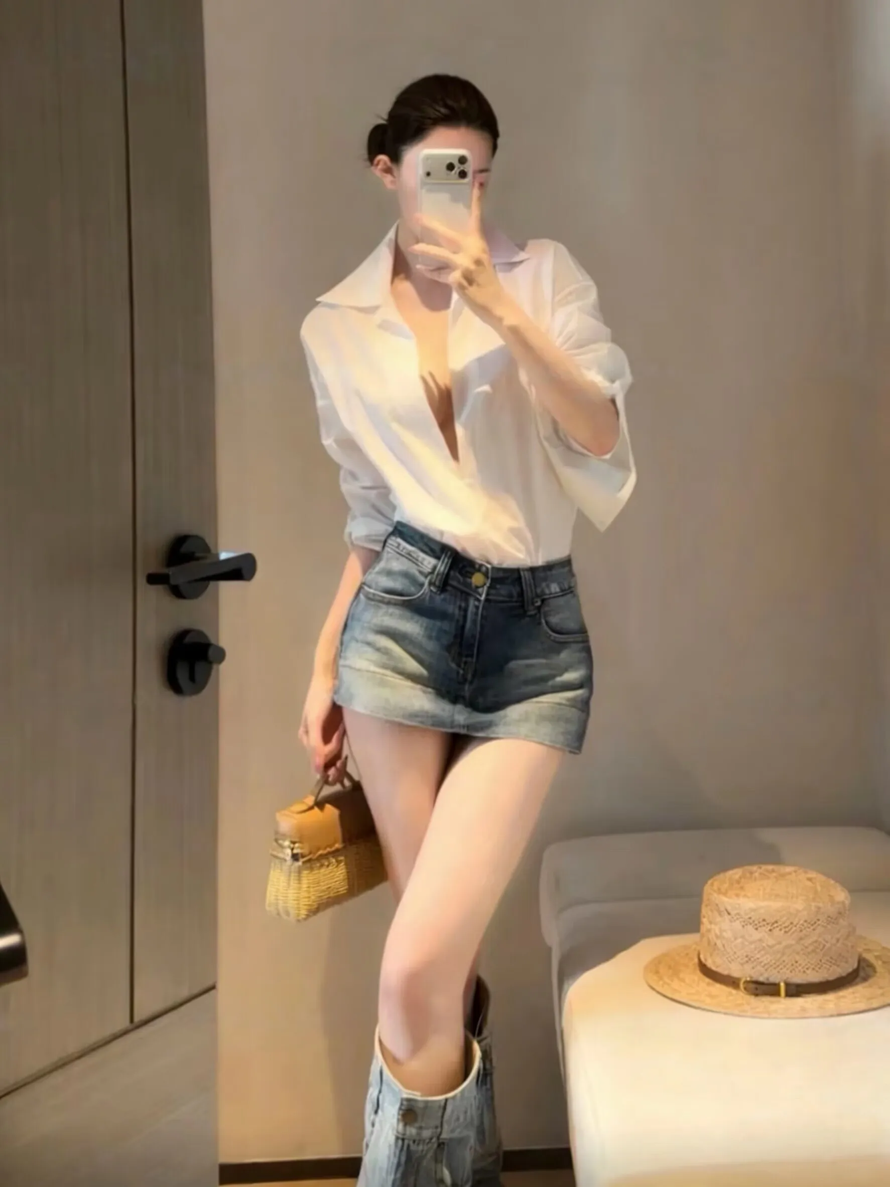 

Low Waist Denim Skirt Slimming Hip Enhancing Short A-Line Bodycon Skirt Prevents Exposure for Trendy Ladies Spring Summer