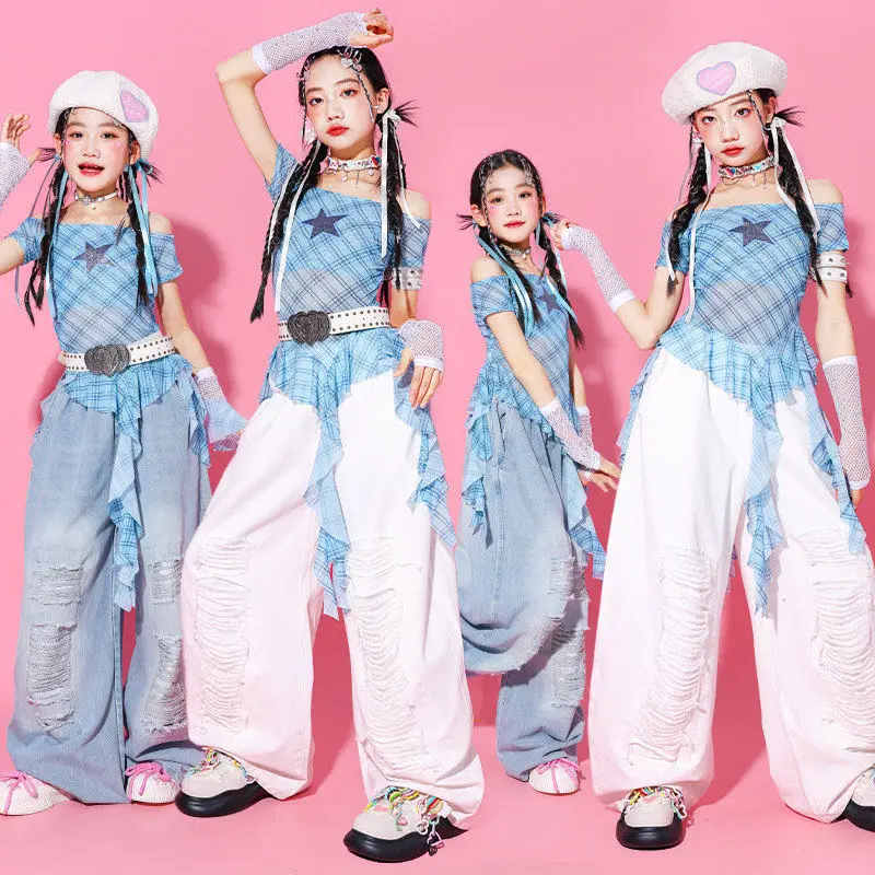 

Новый костюм для джазовых танцев 2026 года для девочек, сценическая одежда для выступлений в стиле K-pop, синий топ с открытыми плечами, свободные брюки, модный комплект для детских шоу 3520