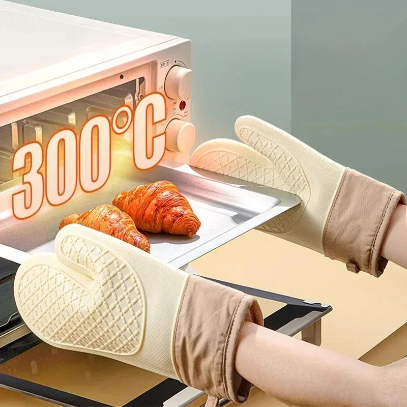 1PC Heat-Resistant Silicone Oven Gloves - Double-Layer Insulated Kitchen Mitts with Anti-Slip Grip for Microwave Oven Protection