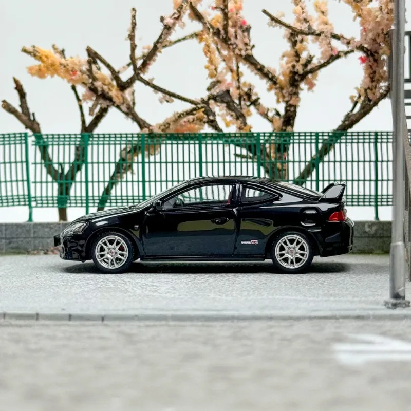 LCD Diecast 1/64 Schaal Honda Legering Model Auto Honda INTEGRA TYPE R DC5 Zwart Speelvoertuigen Speelgoed voor Jongens Gift Originele Doos