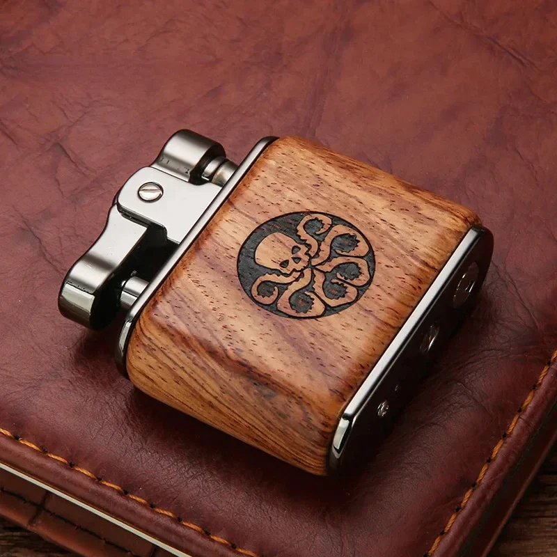 Classic Wooden Carved Kerosene Lighter, Retro Style Mechanical Push Ignition, Exquisite Gifts for Men, Cigarette Accessories