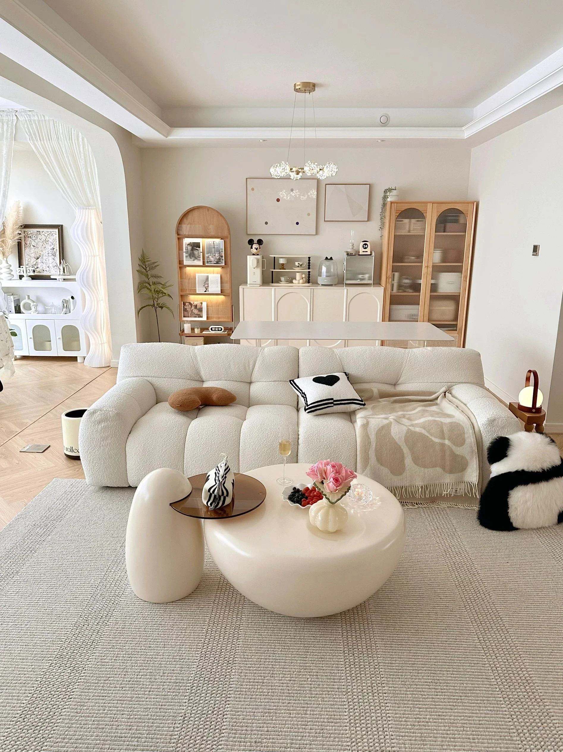 Cream wind cat claw coffee table living room household small apartment high-end round modern simple light luxury coffee table