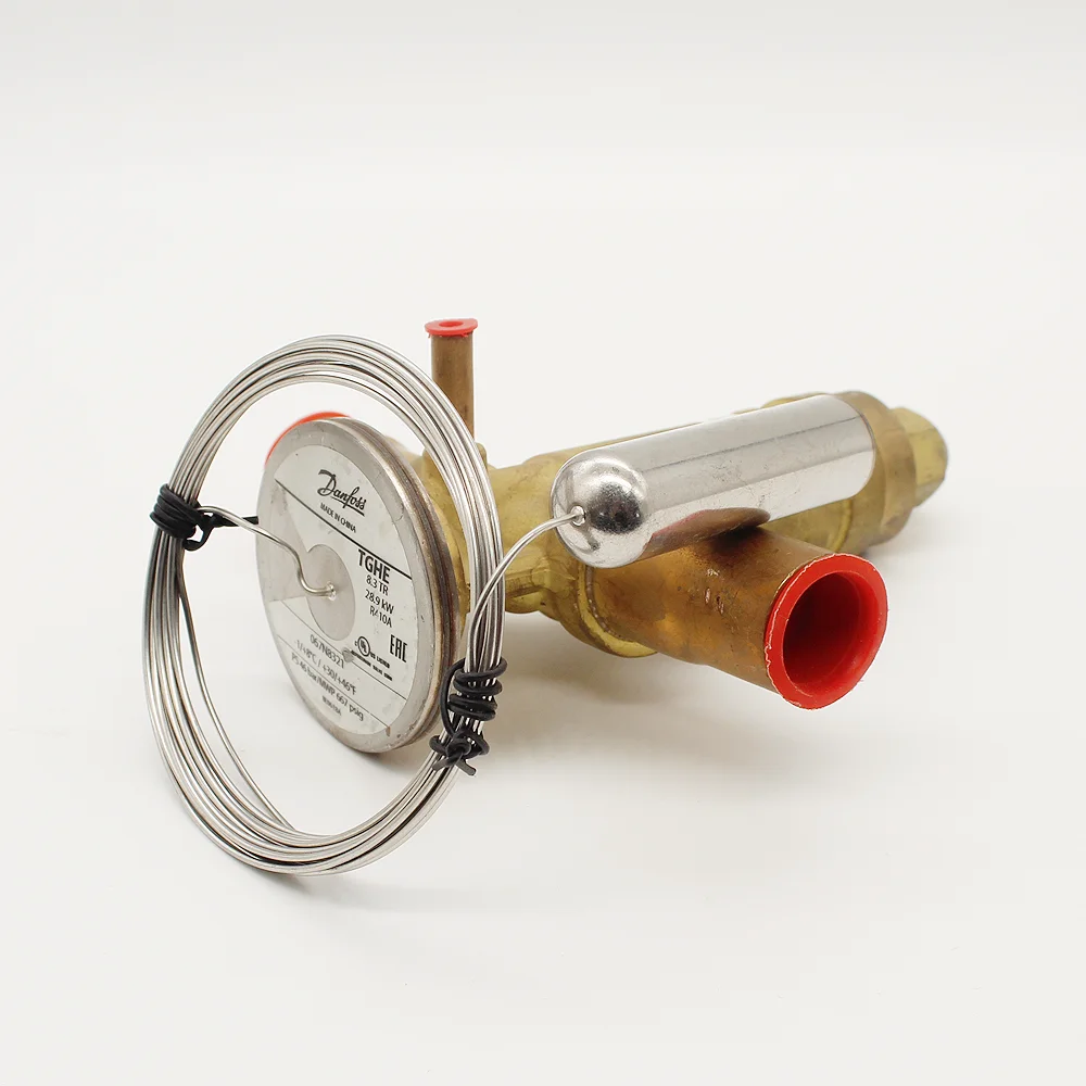 Обход горячего газа Danfoss Reg 067N8321 TGHE 8.3TR 28,9 кВт R410A новый и оригинальный в наличии