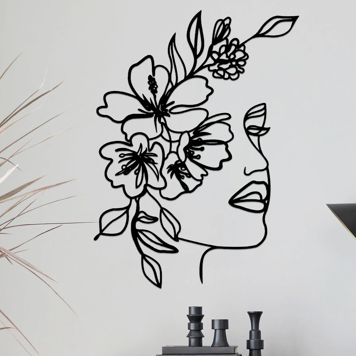 Metal Line Art Wall Decoration Woman Face Flower Hanging Art Minimalist Modern Wall Line Decor for Bedroom Bathroom Living Room