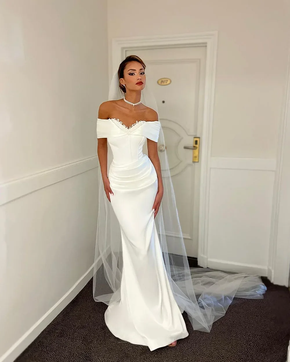 Customized Mermaid Bespoke Bride Dresses Sequins Lace Off The Shoulder Corset Wedding Gowns Elegant  Wedding Dress Exquisite