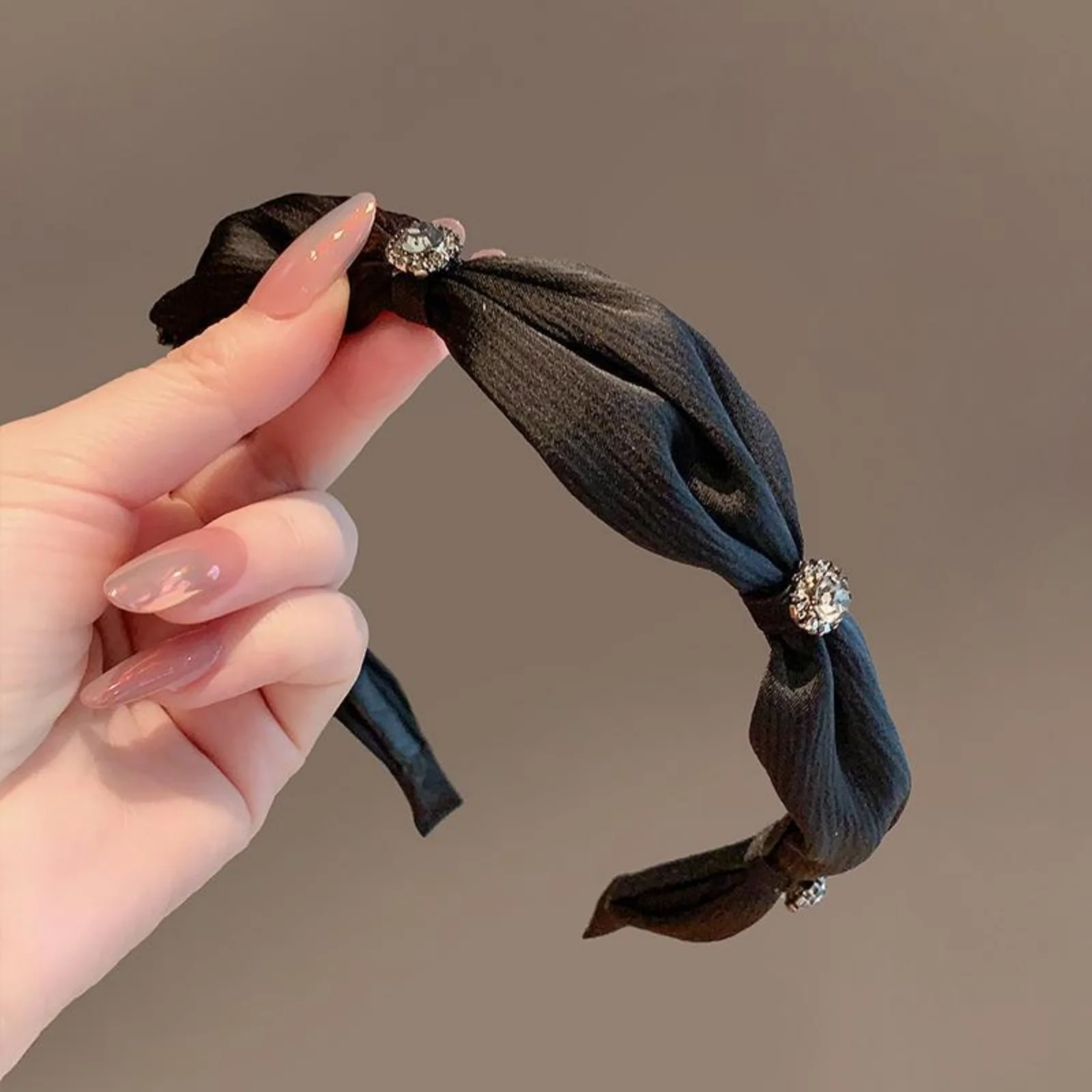 Thumbnail 2 - #57 Best Fabric Headbands to Buy In 2026