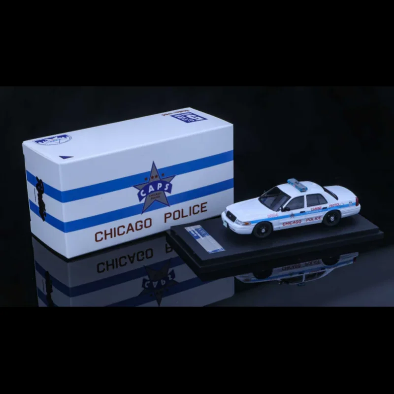 

Модель автомобиля Rollin 1:64 VictoriaCrown Michigan/Oregon/Chicago из сплава