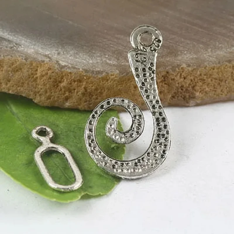 

20Sets Tibetan silver color swirl unique toggle clasps H0184