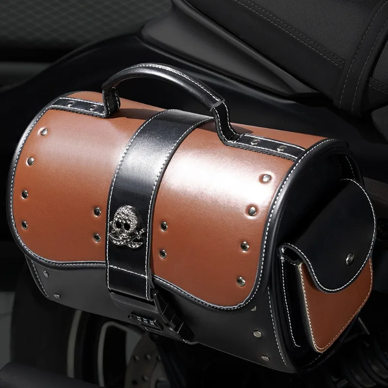 

Waterproof and anti-theft locomotive front bag, punk leather contrasting color splicing design