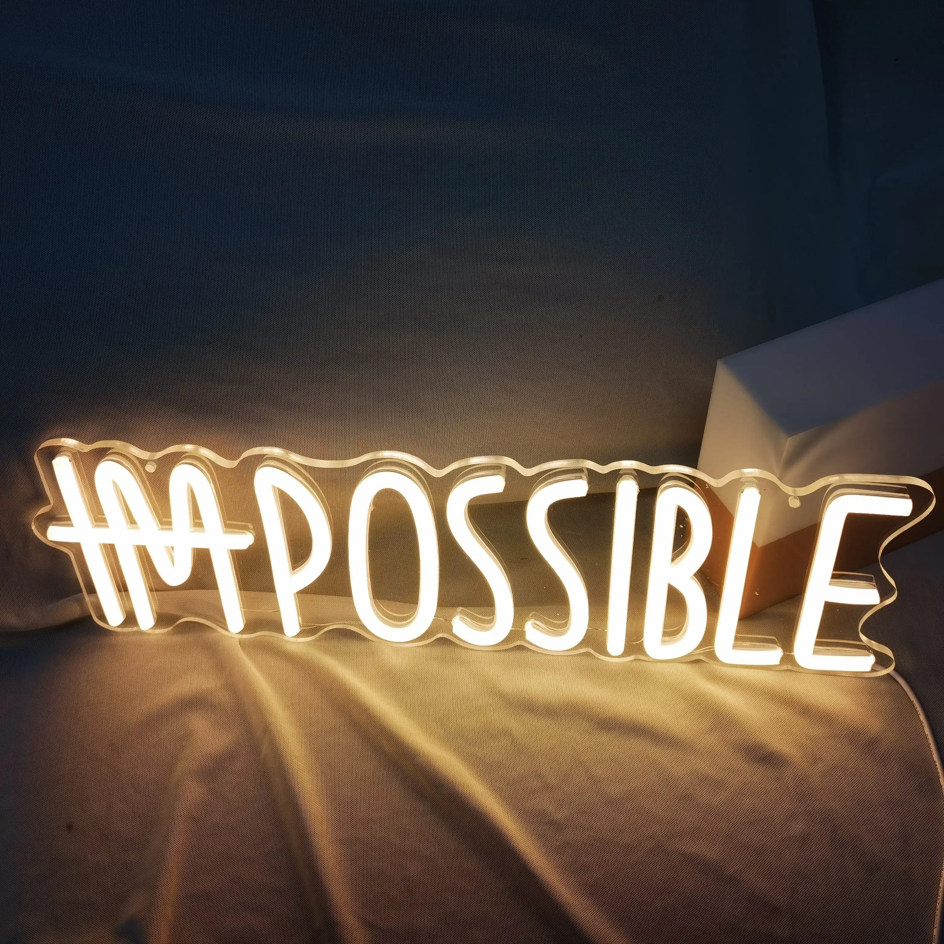 I\'M POSSIBLE LED Neon Sign For Wall Decor,Light Up Signs For Wall Decor,LED Neon Light Sign For Bedroom,Gym Room Wall Decor