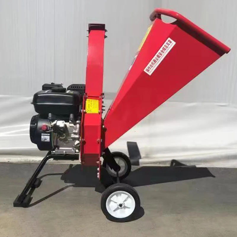 Small Movable Garden Tool Forestry Machinery Tree Branch And Log Chipper Shredder Wood Shredder Chipper Branch Crusher Price