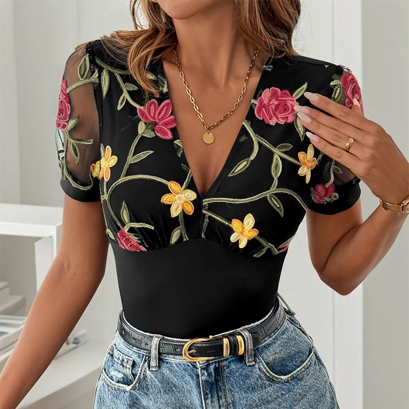 Bodysuits elegantes de verano para mujer, estilo romántico, cuello en V negro, malla transparente, costuras jacquard, mono ajustado Y2K