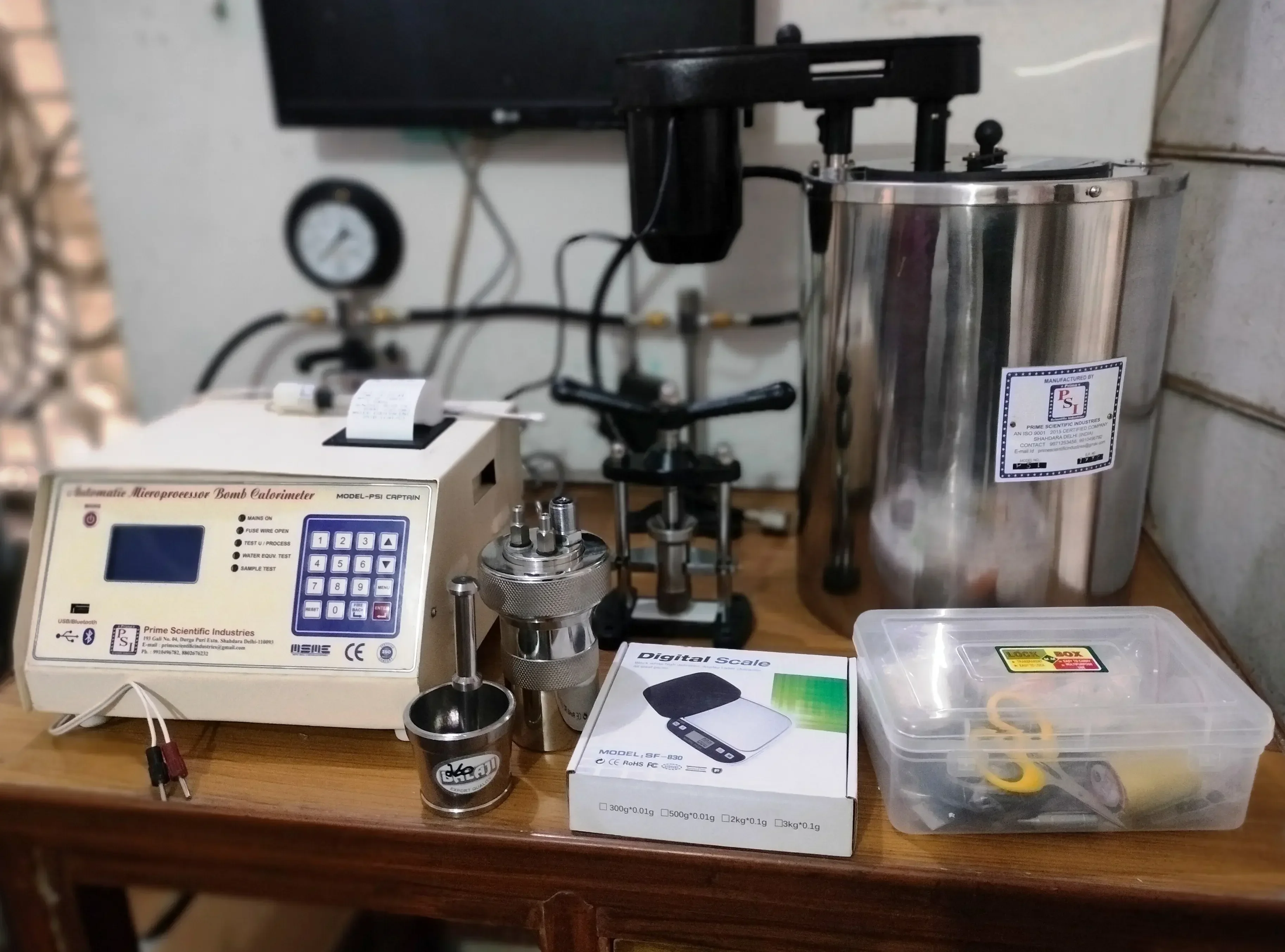 آلة اختبار GCV 2025 مع جميع الملحقات والمواد الاستهلاكية، صيانة منخفضة للصناعات العلمية الأصلية #1