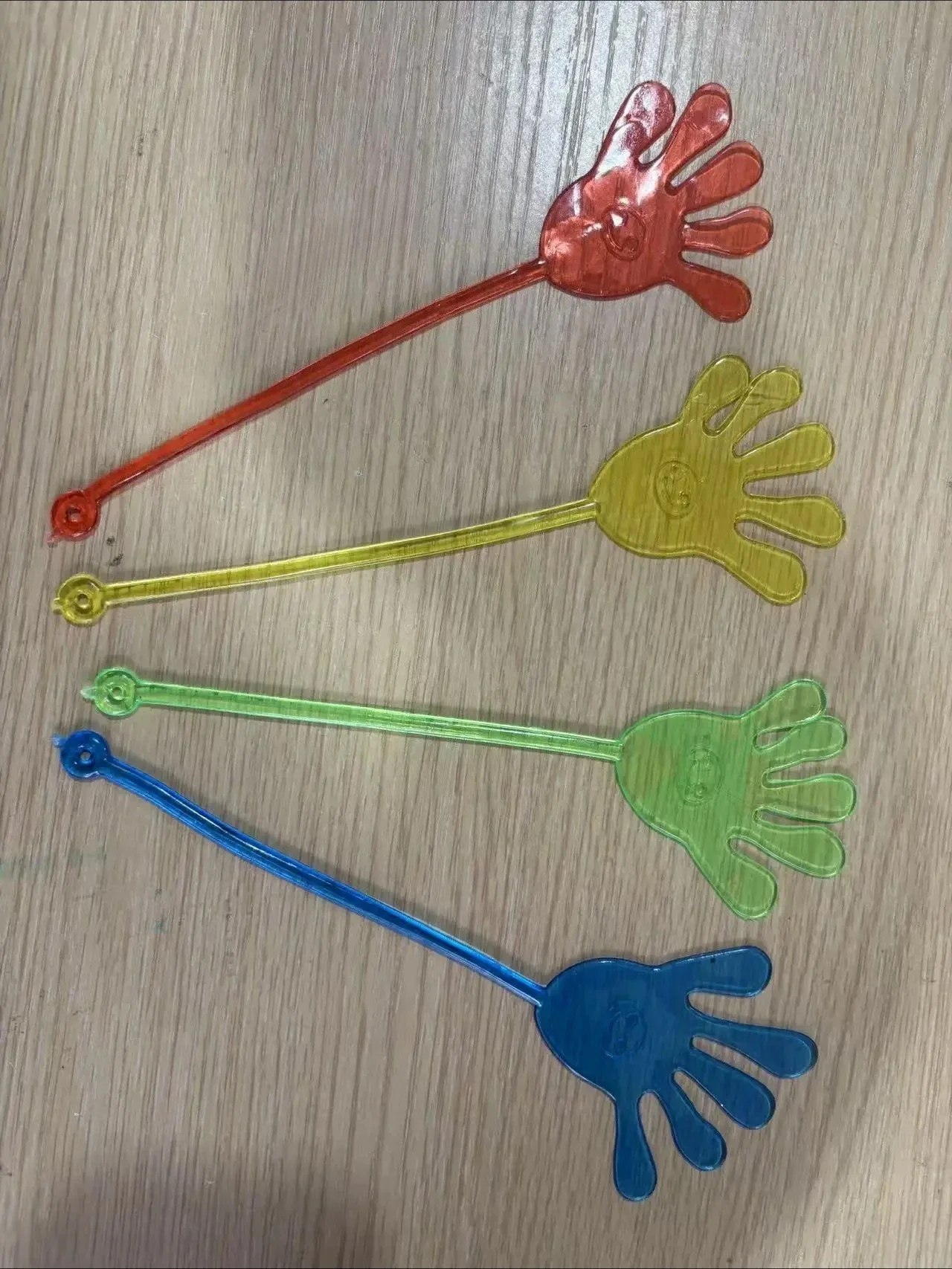 Divertente giocattolo per mani appiccicose 30 pezzi Elastico schiaffo Palma Squishy Bomboniere per bambini Novità Forniture regalo per bambini