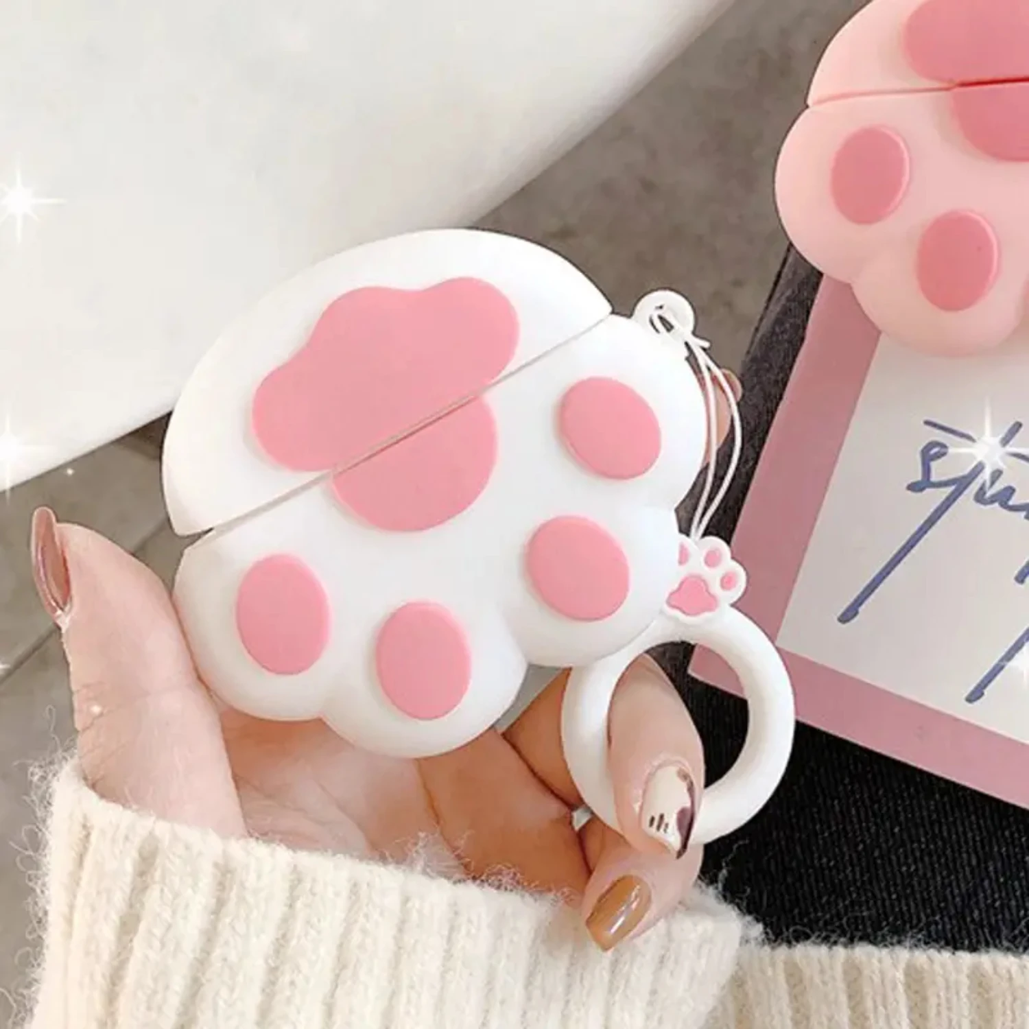 

Fluffy, Adorable, and Soft Silicone Cat Earphone Case - Perfect Fit for Apple Airpods 1/2/3/Pro - Dustproof and Shockproof Prote