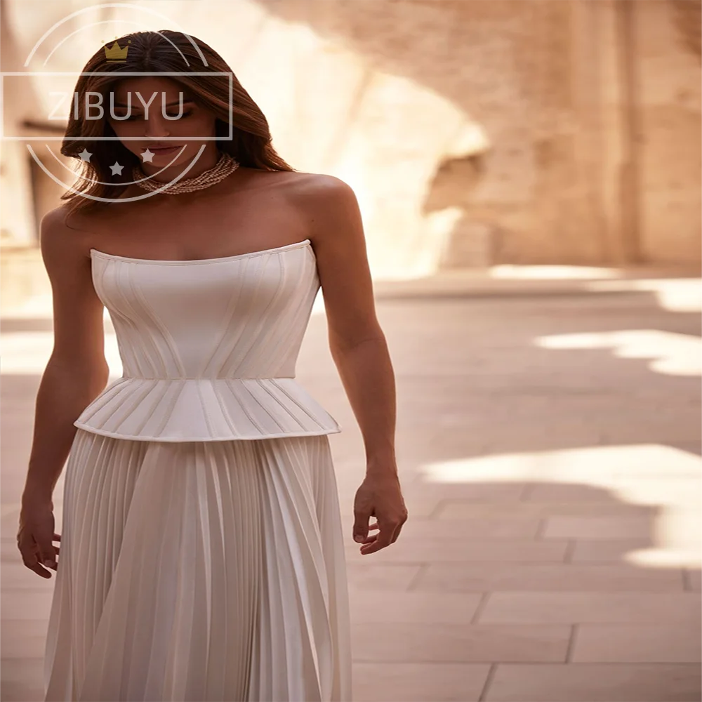 ZIBUYU Personalizowane Proste Suknie Ślubne w Kształcie Litery A Bez Rękawów z Satyny do Ziemi 2025 Eleganckie Suknie Ślubne Bez Ramiączek z Tiulu llluison