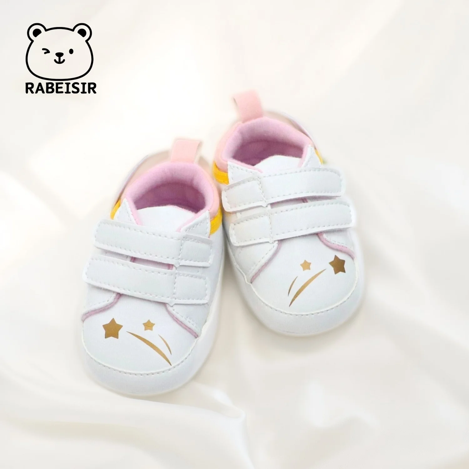 

Baby 0-18 Months Breathable Sports White Shoes for Men and Women Baby Anti-Fall Soft Sole Toddler Shoes