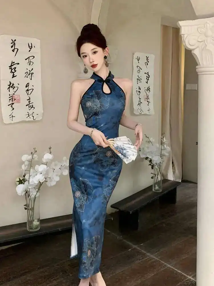 

Large Size Women's Blue Qipao Halterneck Sleeveless Chinese Cheongsam Mandarin Collar Side Split Long Party Dress Slim Outfit