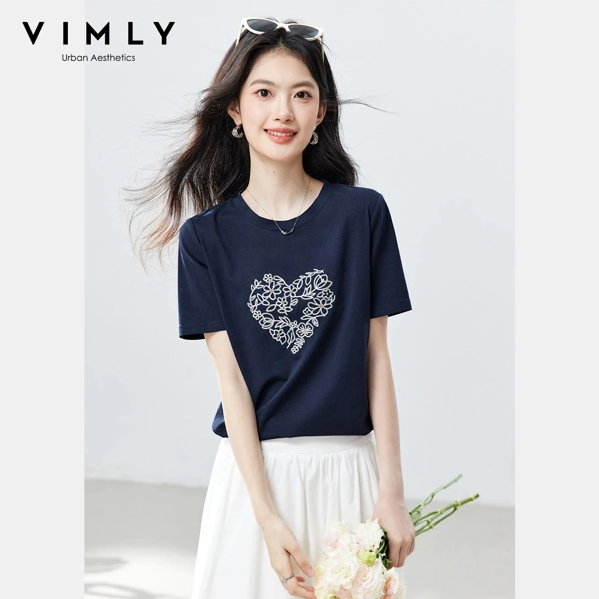 VIMLY Women's Navy Casual Short Sleeve T-Shirt 2026 Summer Fashion Crew Neck Heavy Floral Heart Embroidery Daily TopTop A6512