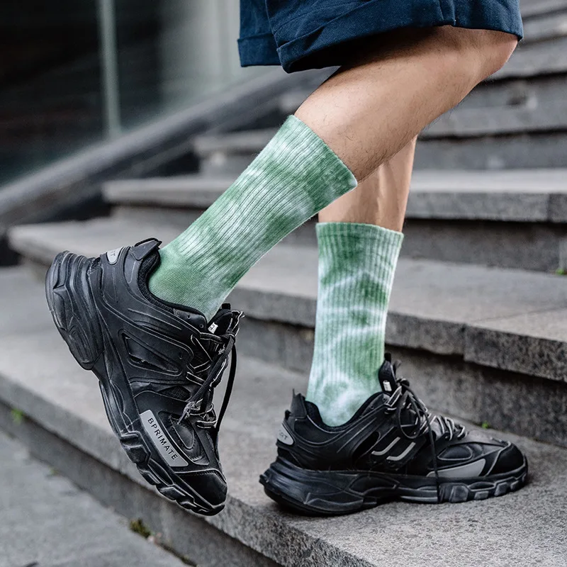 Miosam top quality men's casual sports super comfortable combed cotton knitted crew tie dye socks breathable large size socks