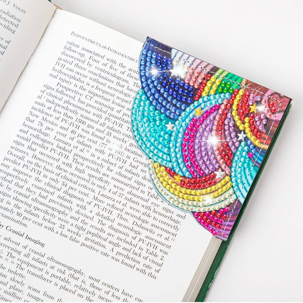 DIY Diamond Painting Corner Bookmark Handmade 5D Page Book Marks Art Craft Triangle Diamond Art Bookmarks for Home Office School