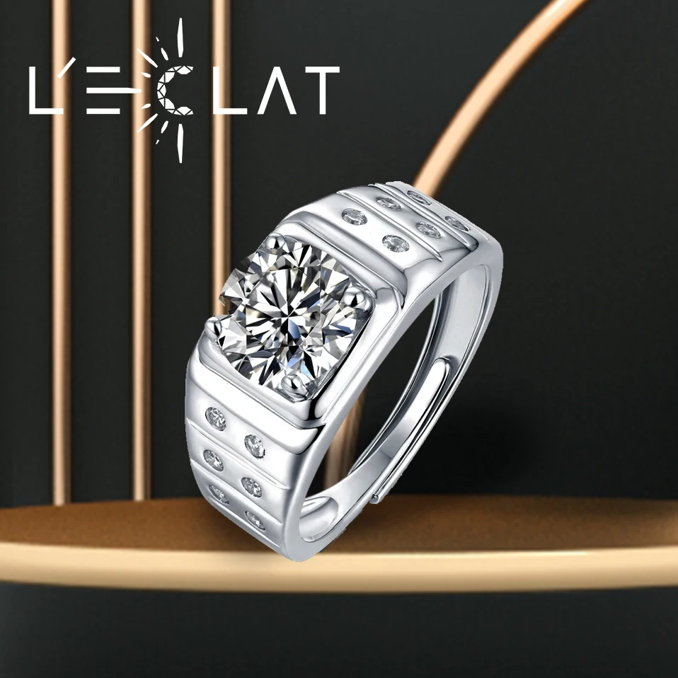 

LECLAT 2 Carat Moissanite Diamond Engagement Ring Gift Resizable 925 Sterling Silver White Gold Plated Wedding Men Jewlery