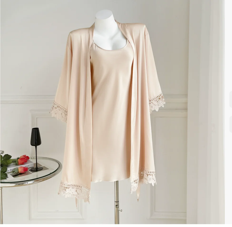 

Lace Trim Sexy Wedding Lady Robe Suit Loose Satin Bride Bridesmaid Kimono Bathrobe Gown Mini Sleepwear Rayon Intimate Lingerie