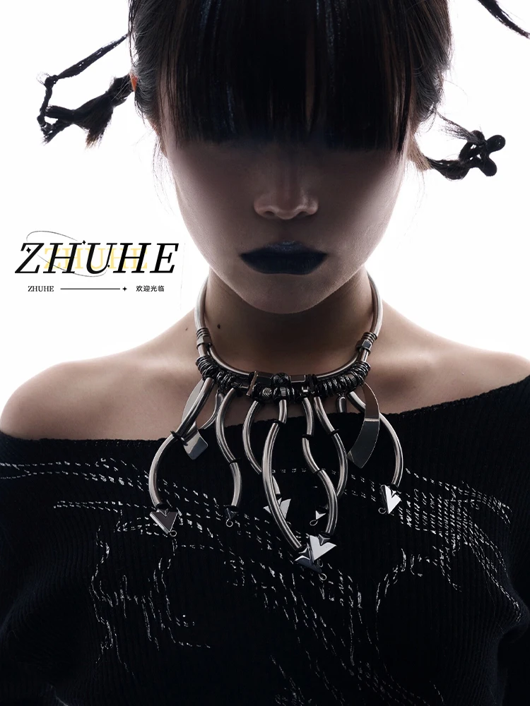 ZHUHE Heavy Tentacle Necklace Cyberpunk Style For Women Men's Jewelry Accessories Party Gifts