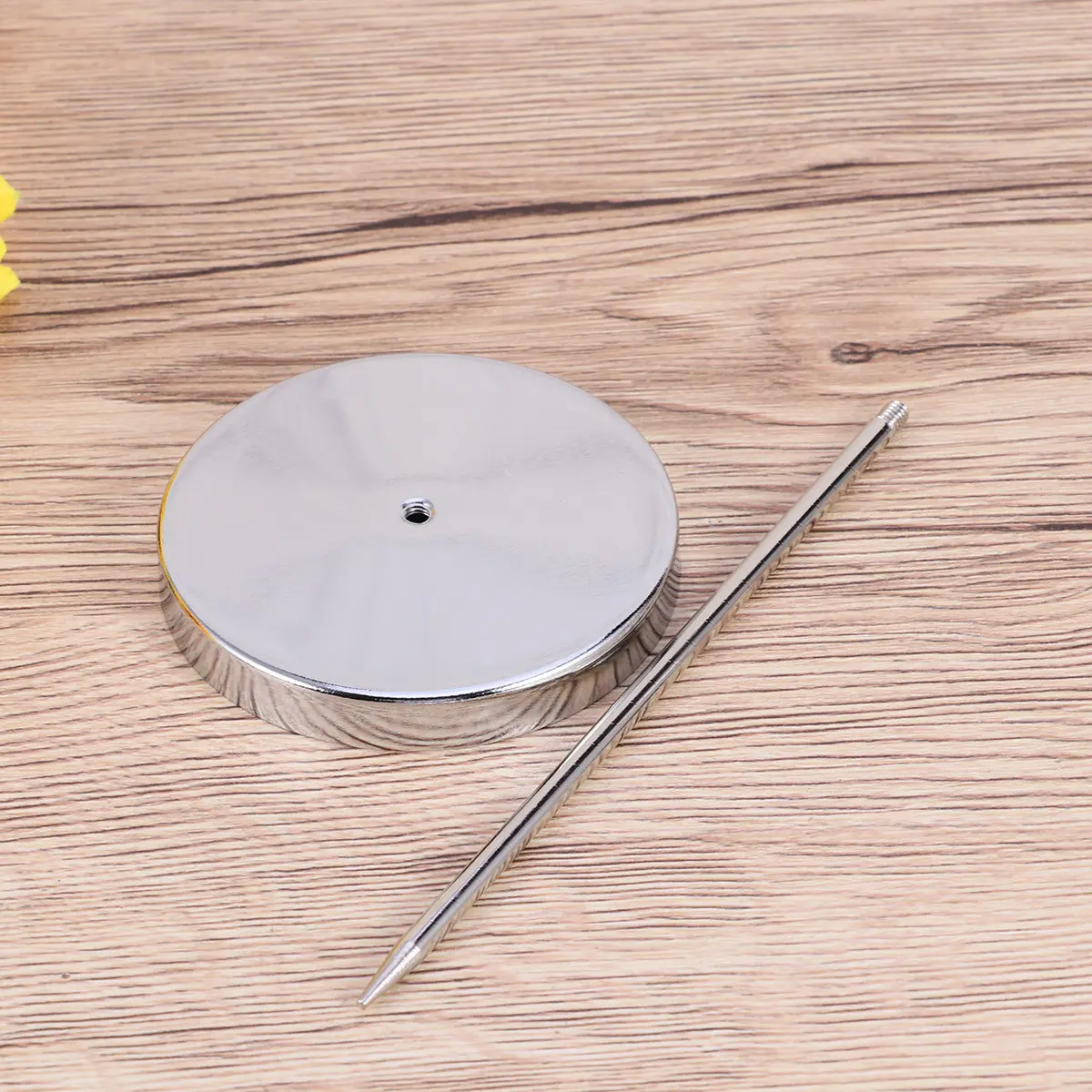 3Pcs Receipt Spike Metal Desk Straight Rod Thick Spindle Rod Round Base Check Spindle Holder Bill Holder Restaurant Kitchen