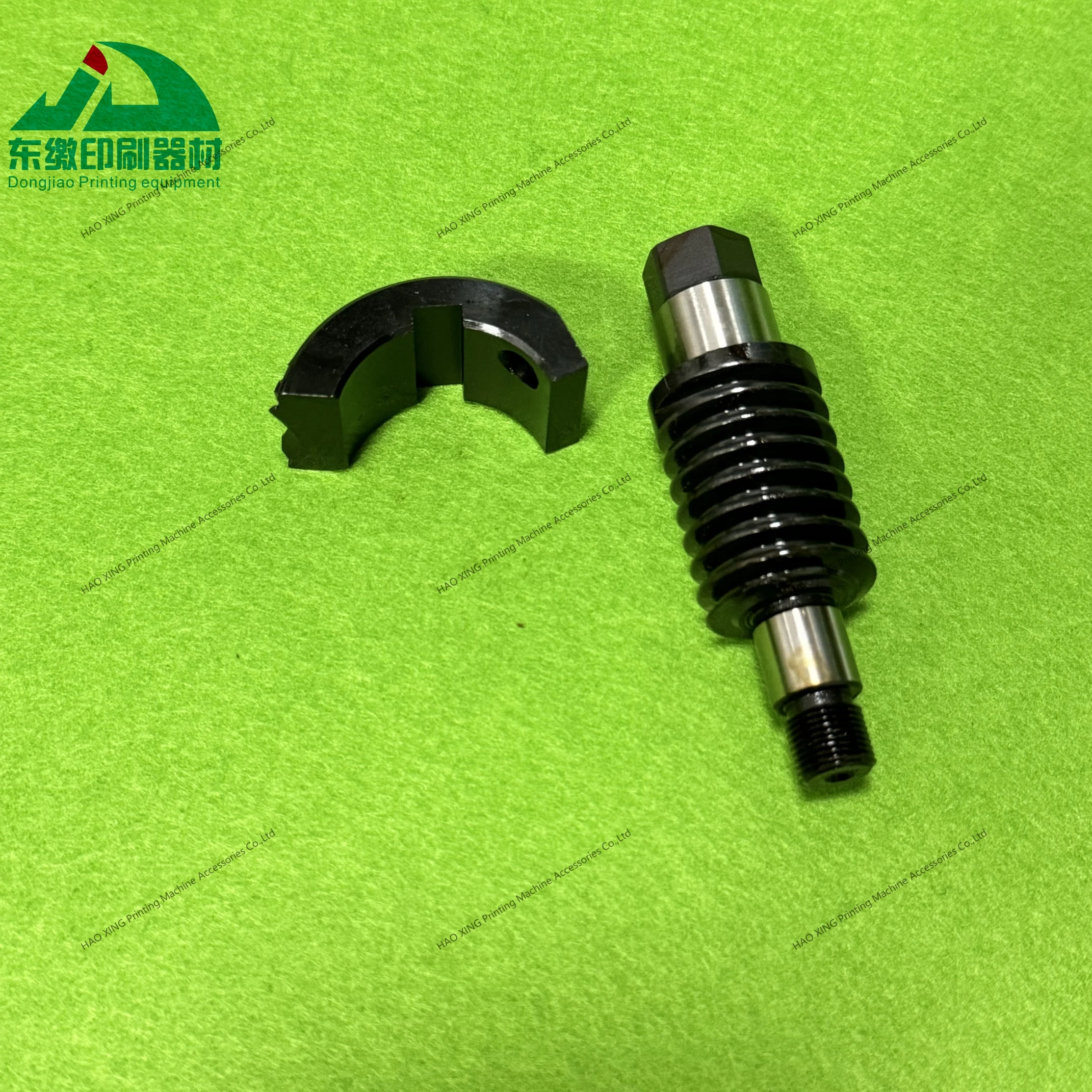 Детали печатного оборудования Червяк и шестерня L3.006.021/L3.006.020 для печатных аксессуаров Heidelberg Червячный и шестерня Винтовой стержень вала