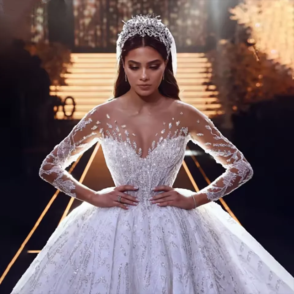 ที่กําหนดเองหรูหราประกายลูกปัดชุดแต่งงาน Ruffled Edges Palace รถไฟ A-Line เจ้าหญิงชุดเจ้าสาวการปรับแต่ง