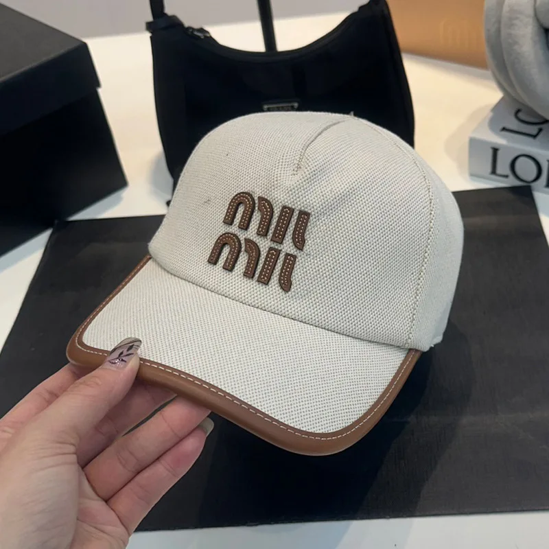 Fashion Luxury Letter Embroidery Woman Snapback Caps Men Corduroy Baseball Cap Outdoor HipHop Sports Golf Cap brand direct sales