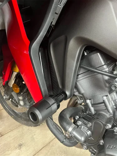 Imagen 2 del producto Logotipo ""Fazer"" para YAMAHA FAZER FZ1 FZ6 FZ8 FZ 1 FZ 6 FZ 8, accesorios de motocicleta, deslizadores de marco, protección contra caídas, Protector contra choques