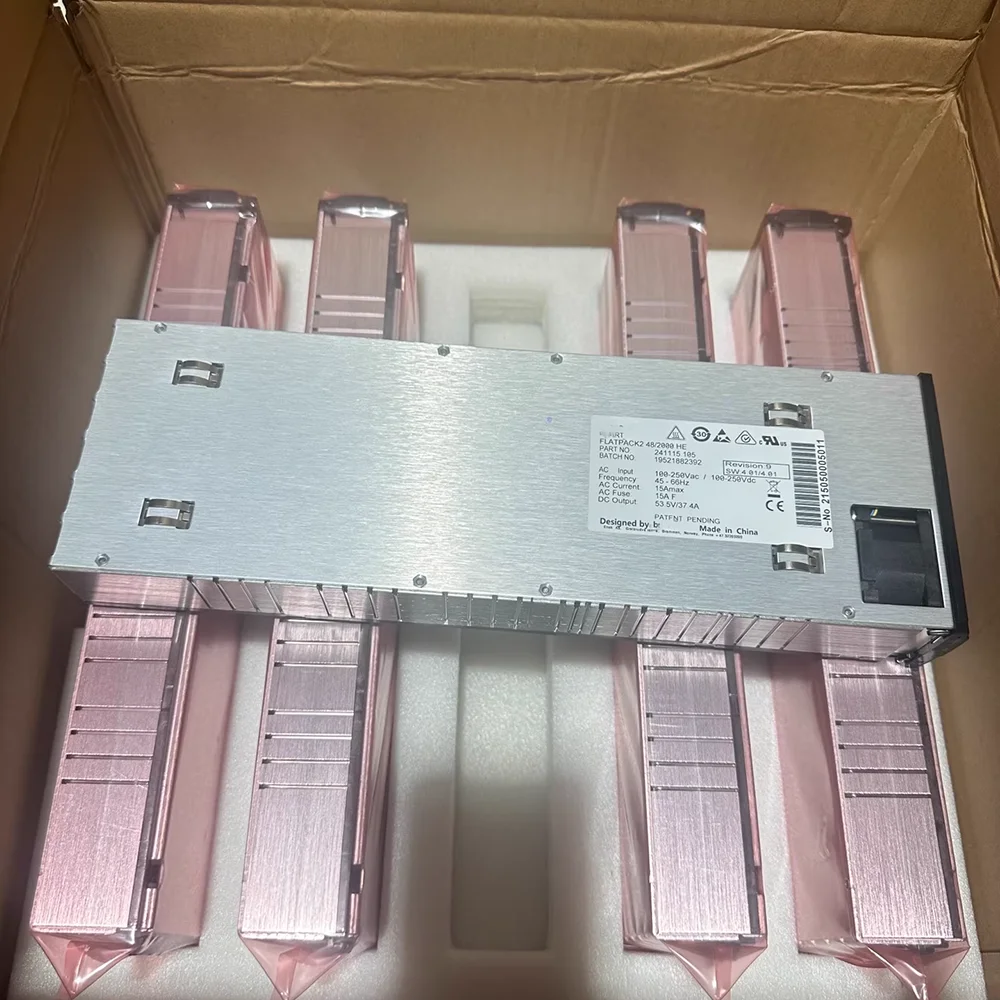 Module d'alimentation de communication FLATPACK2 48V 2000 HE 241115.105