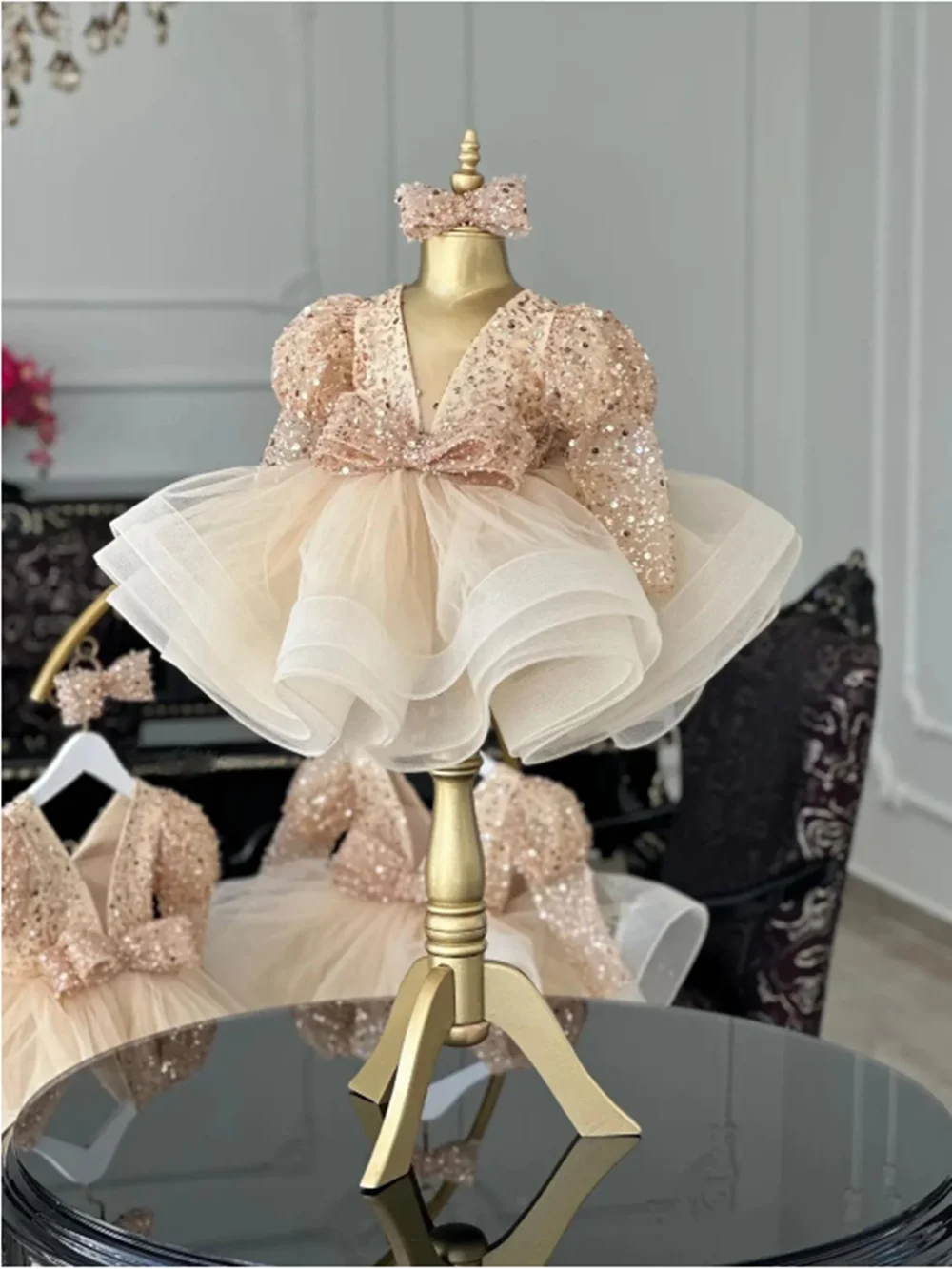 

Flower Girl Dresses for Wedding Sequined Lace Tulle Princess Pageant Gowns with Bow