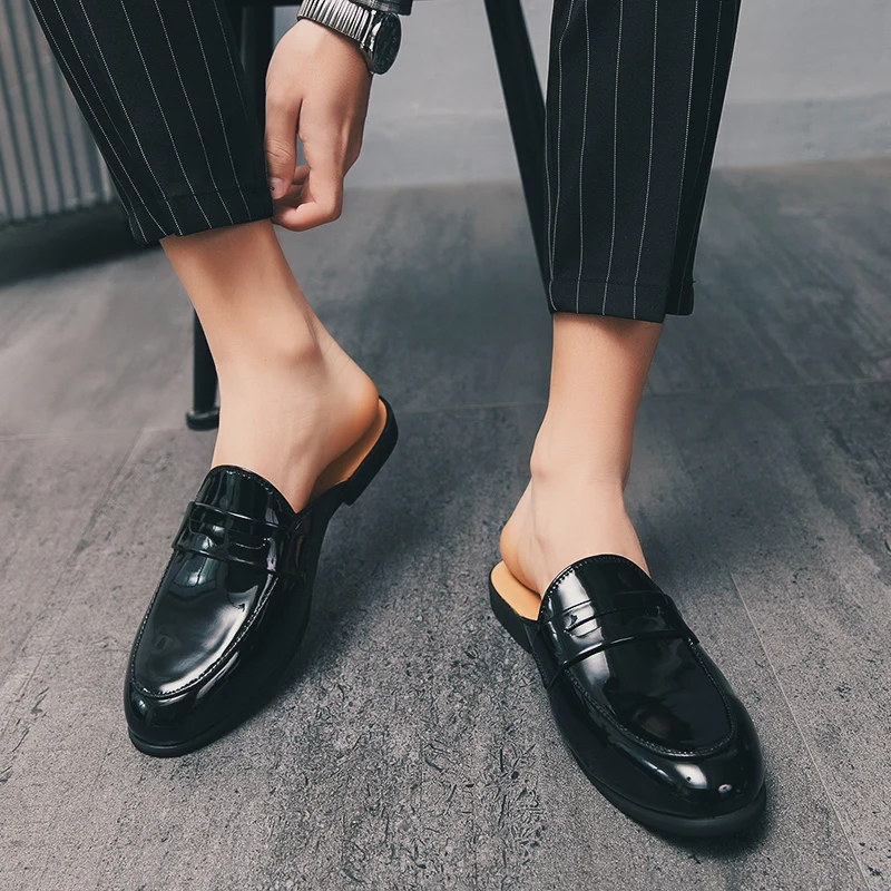 

Summer New Men Business Casual Half Slippers with Lacquer Leather and Bright Bread Head No Rear Follow Trendy Versatile Slippers