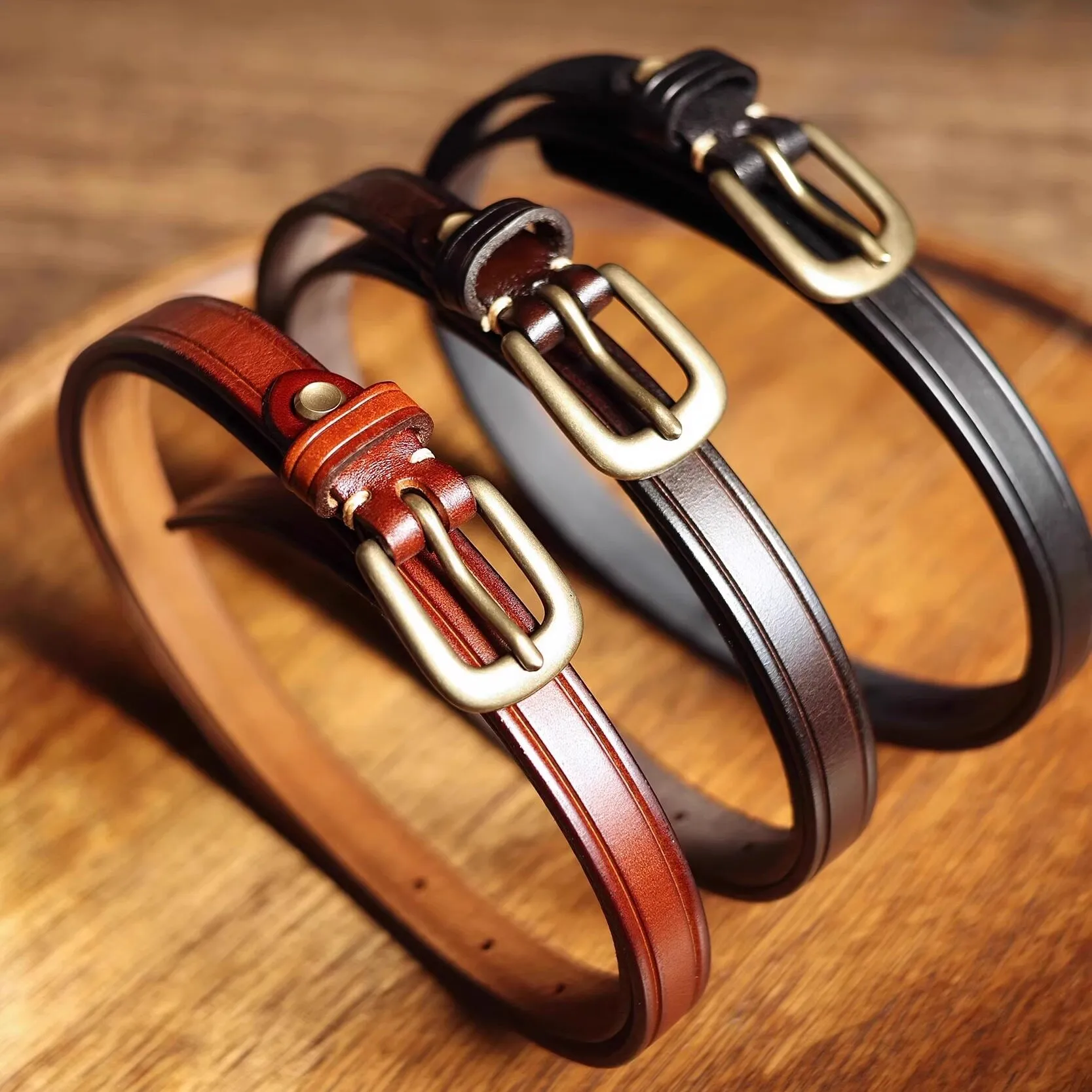 Handmade Vintage Top Layer Leather Belt for Women Brass Buckle Casual Skinny Genuine Leather Waist Belt Adjustable Jeans Belt