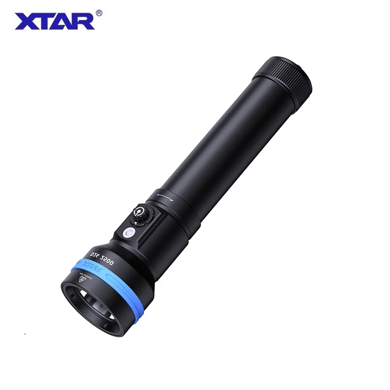 XTAR D26 2500 Diving Flashlight 2500 Lumen Beam Distance 320 Meter Magnetic Switch Torch 100 Meter Diving Depth