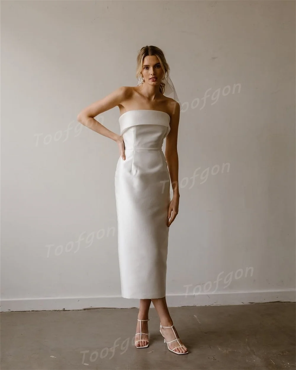 Toofgon vestidos de casamento de cetim sem alças comprimento chá simples sereia vestido de festa de casamento personalizado sem mangas sem costas vestido de noiva