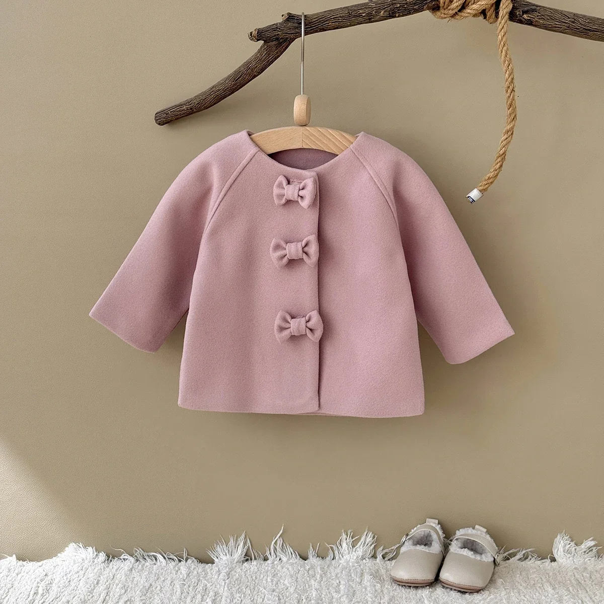 Woolen Fabric Children's Coat Autumn and Winter New Girls' Bow Buttons Coats Baby Warm Clothes