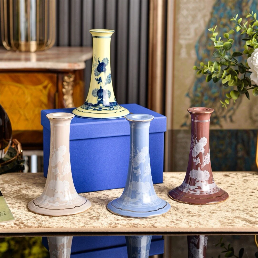 Italian Ceramic Candlestick Handmade Printed Home Desktop Decoration Candlestick Yellow Pink Blue Candlestick 10.3*10.3*14.8cm