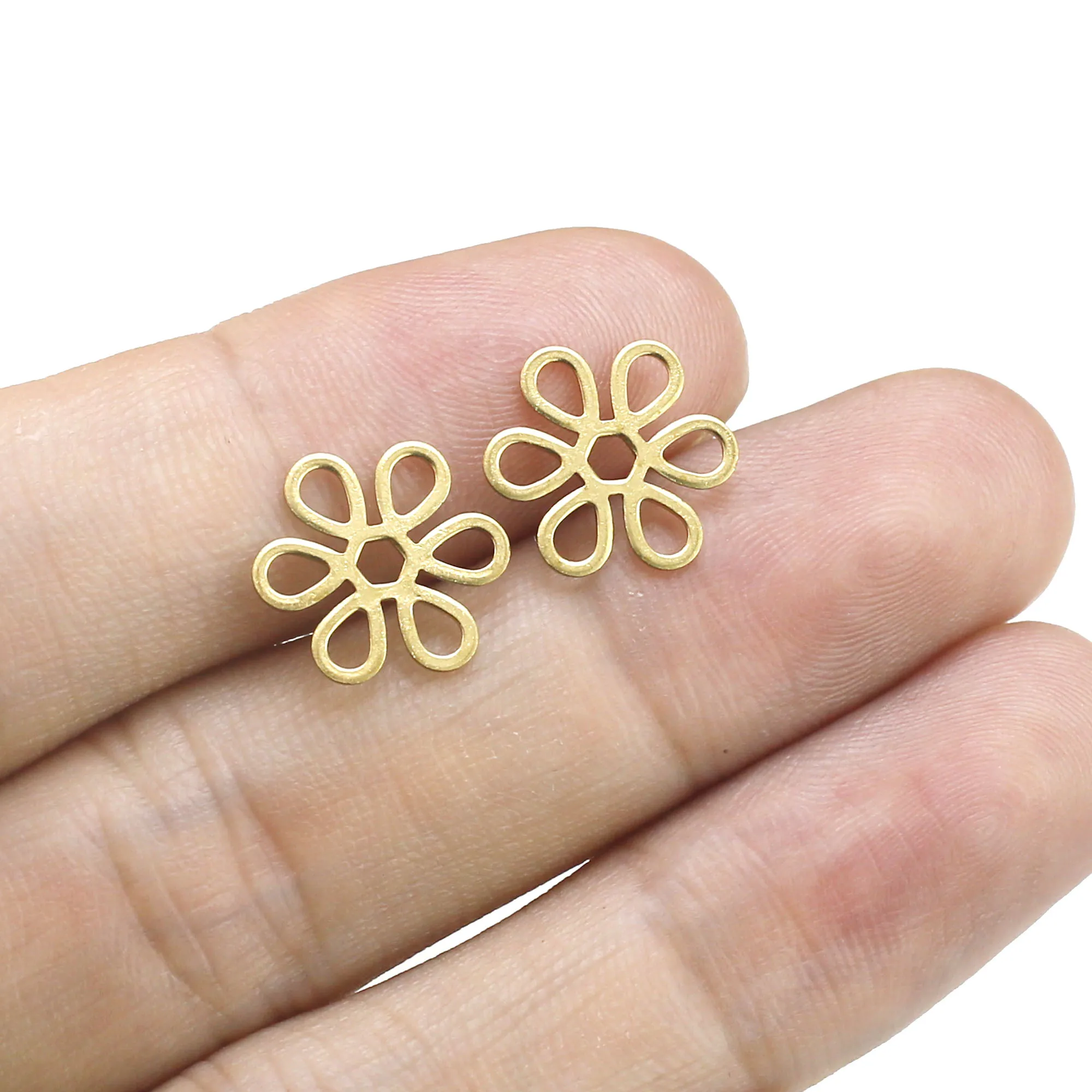 20pcs Hollow Flower Earring Charms, Brass Daisy Charm, Earring Findings, Link Chain Connector, 12.5x0.6mm, Jewelry Making R1183